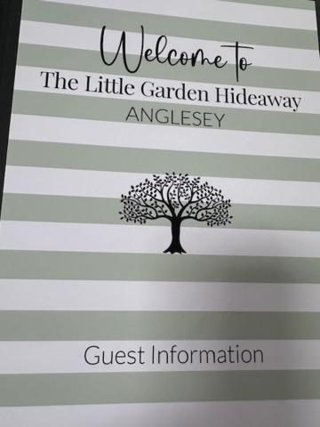 The Little Garden Hideaway With Stunning Sea Views And Garden Holyhead Exterior foto