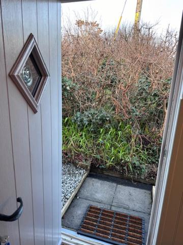 The Little Garden Hideaway With Stunning Sea Views And Garden Holyhead Exterior foto